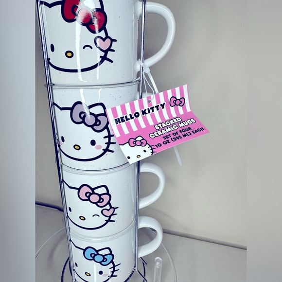 Sanrio Hello Kitty Stacked Mugs - Picture 3 of 4